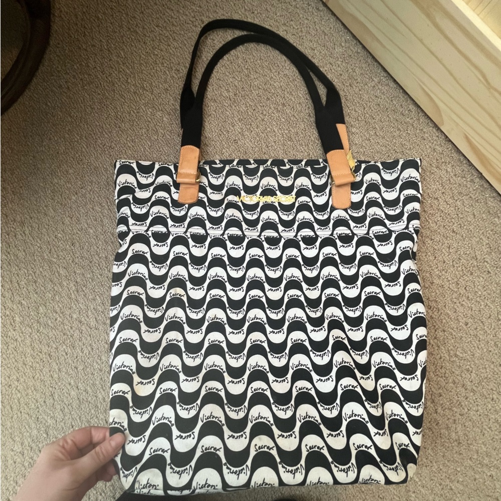 Victoria Secret tote bag